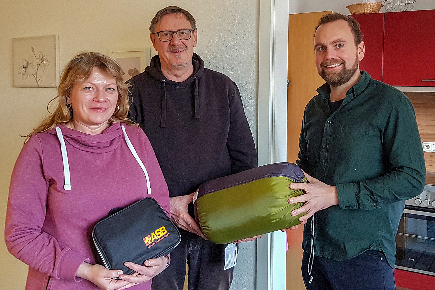 Kältehilfe-Aktion fortgesetzt: 3000 Schlafsäcke und Hygienesets für Obdachlose