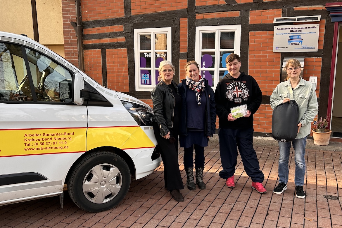 Aufruf zur Mitmenschlichkeit: 30 Schlafsäcke und 40 Hygienesets für die Ambulante Wohnungslosenhilfe Nienburg